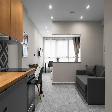 Avenue, Nilie Hospitality Mgmt Apartment